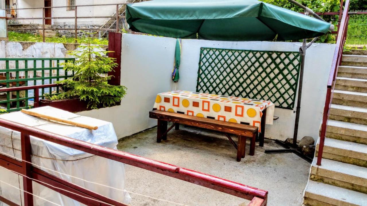 Вілла Casa Miorita Cumpana  Екстер'єр фото